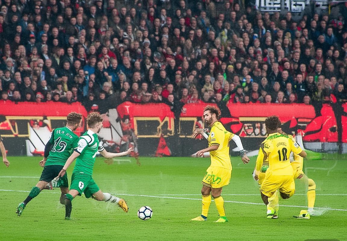 2017年热刺利物浦英超经典对决回顾：速度与激情背后的战术对决