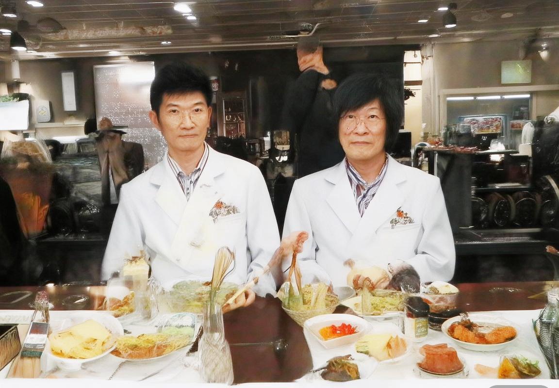 防卫者与阿独立：现代化军事装备的全面对比与未来展望